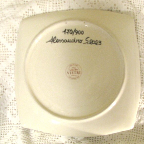 Vietri Old St. Nick 2023 Limited Edition Square Platter Santa Bear Collectible - Picture 2 of 2